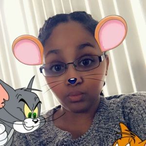 Meet your Posher, Vicki